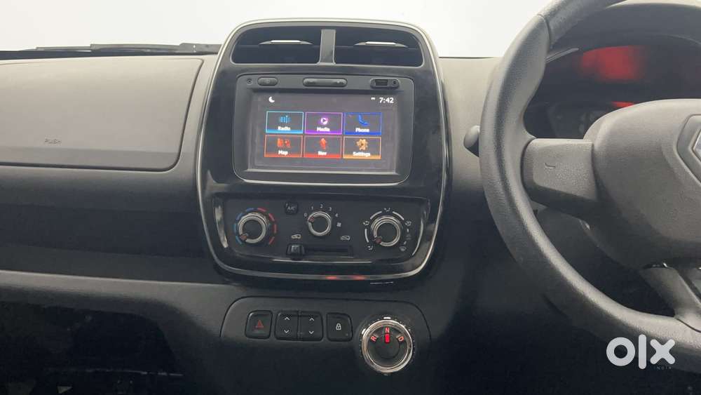 Renault Kwid 2019-ongoing 1.0 Rxt Amt (o), 2016, Petrol