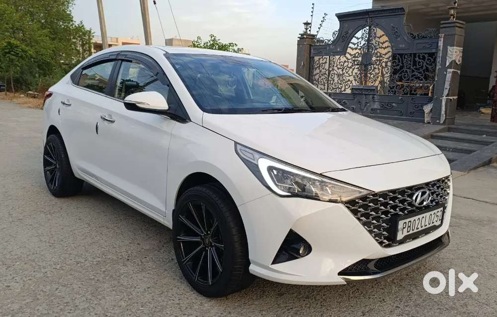 Brand New Condition Verna 2020 Top Model, 80000 Km Deiven