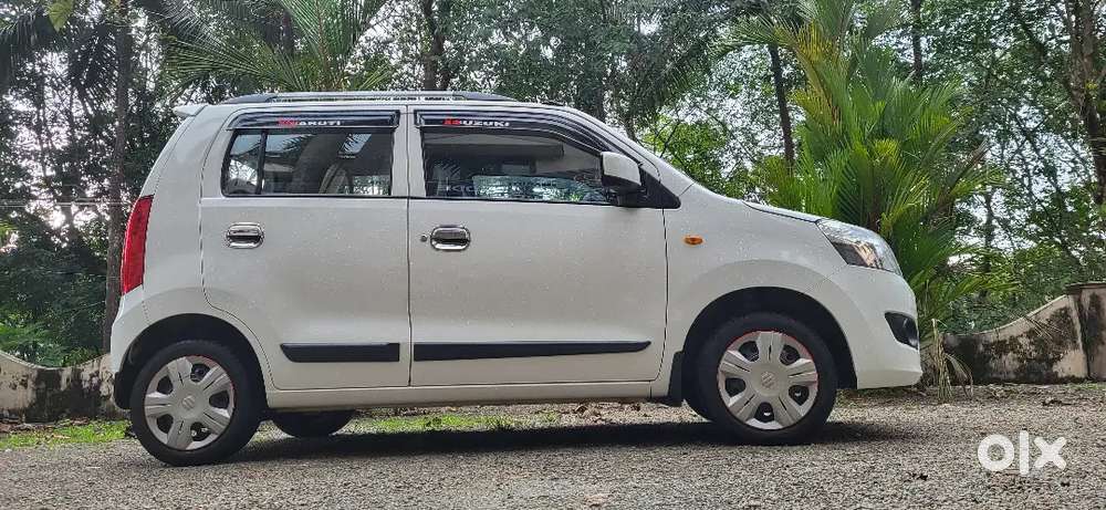 Maruti Suzuki Wagon R 1.0 2015