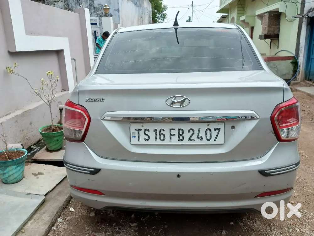 Hyundai Xcent 2016 Diesel 127373 Km Driven