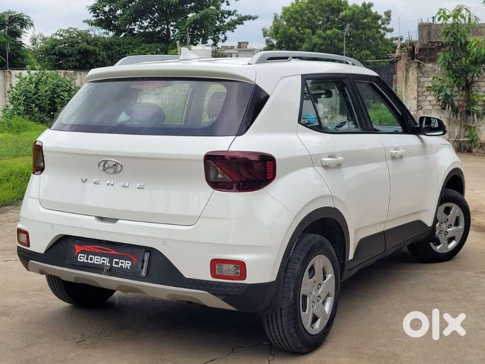 Hyundai Venue, 2020, Petrol
