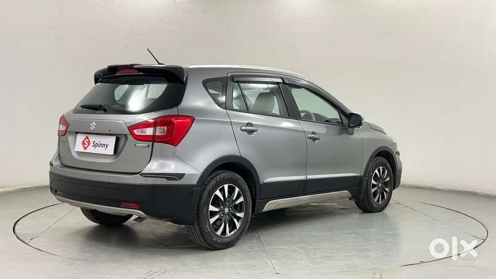 Maruti Suzuki S-cross 1.5 Alpha At, 2022, Petrol