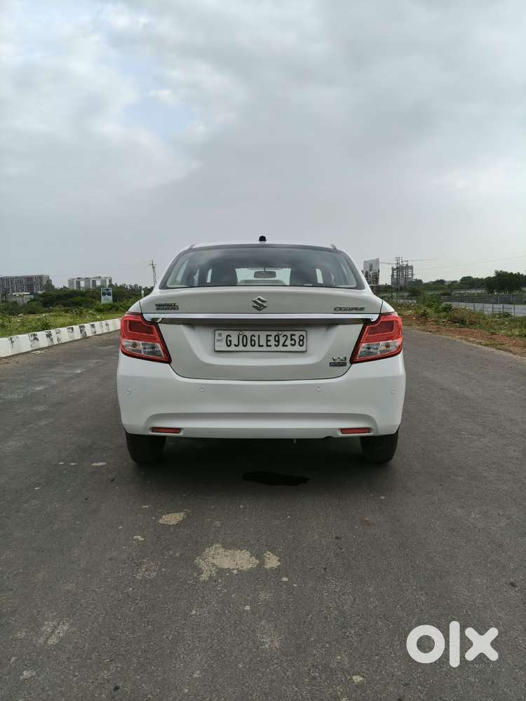 Maruti Suzuki Dzire 1.2 Vxi Amt, 2018, Petrol