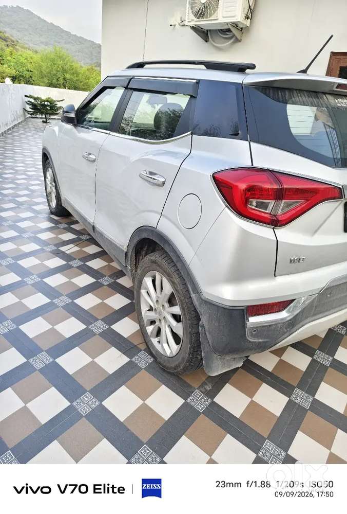Mahindra Xuv300 W8 2021