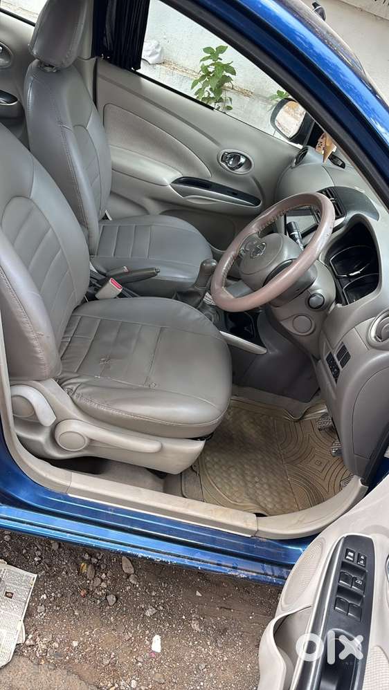 Nissan Sunny Petrol 2011 Model