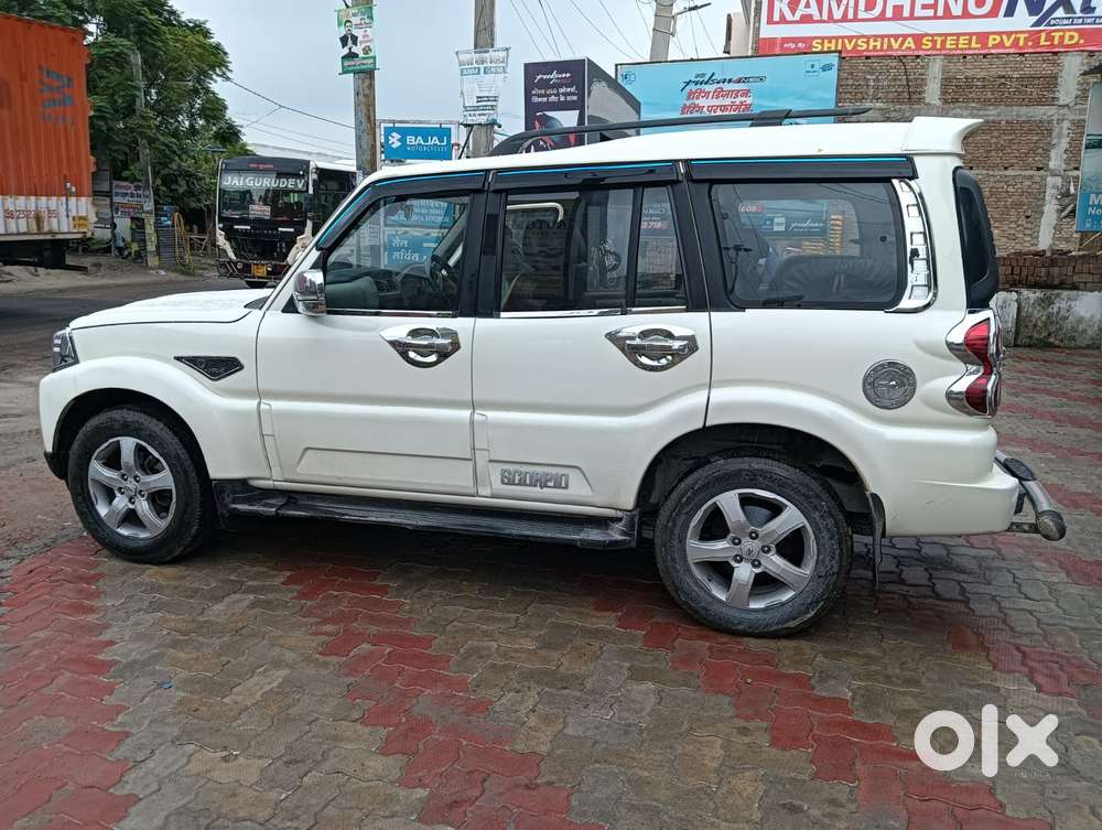 Mahindra Scorpio S11 Mt 7s, 2021