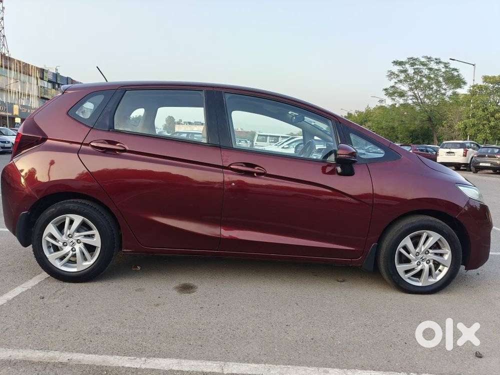 Honda Jazz V Automatic, 2015, Petrol