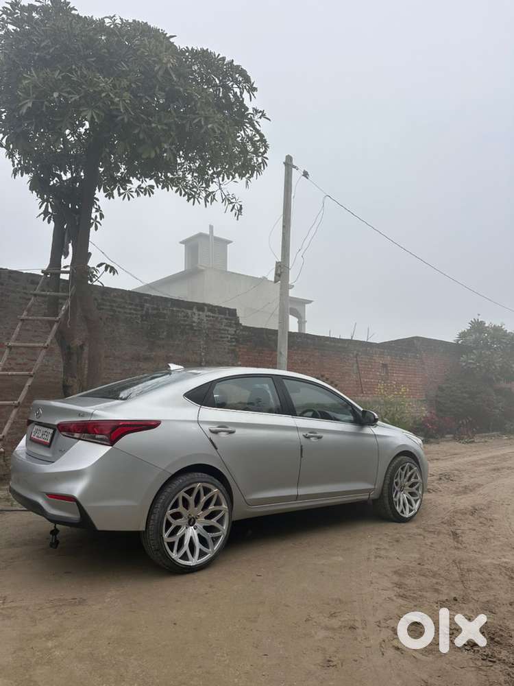 Hyundai Verna Petrol 98000 Km Driven