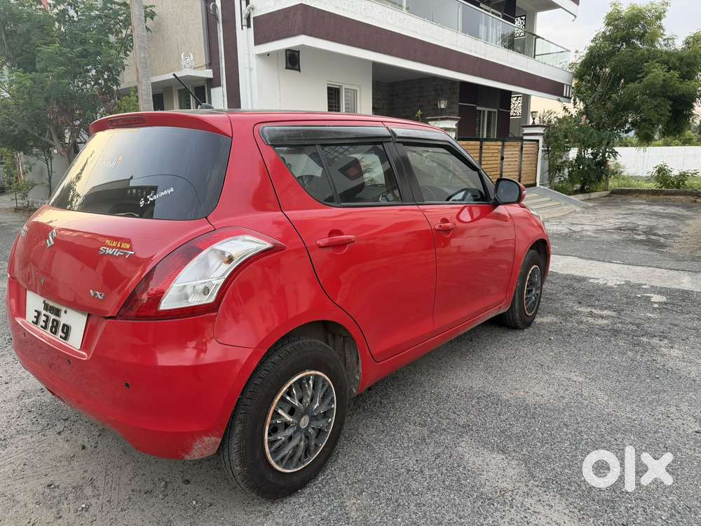Maruti Suzuki Swift Vxi, 2017, Petrol