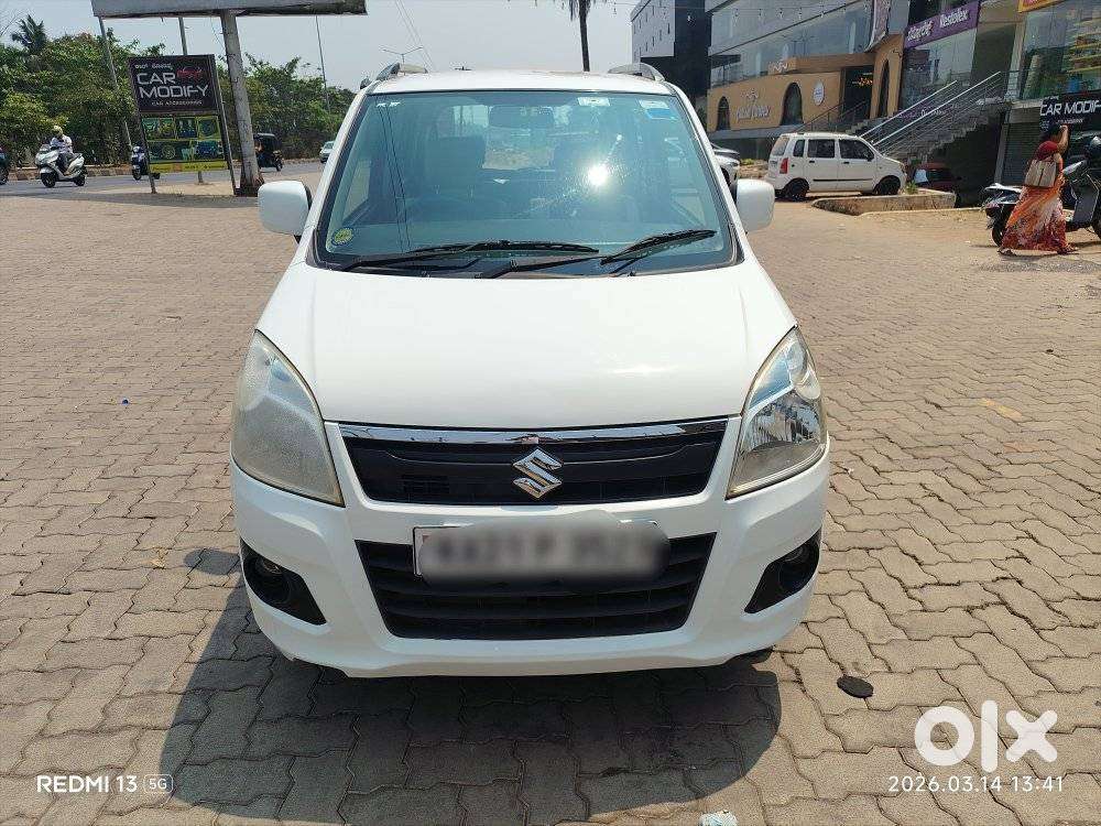 Maruti Suzuki Wagon R 1.0 Vxi Plus (o) Amt, 2017, Lpg