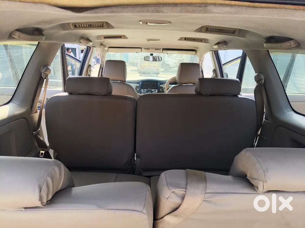 Toyota Innova 2013 Diesel Well Maintained