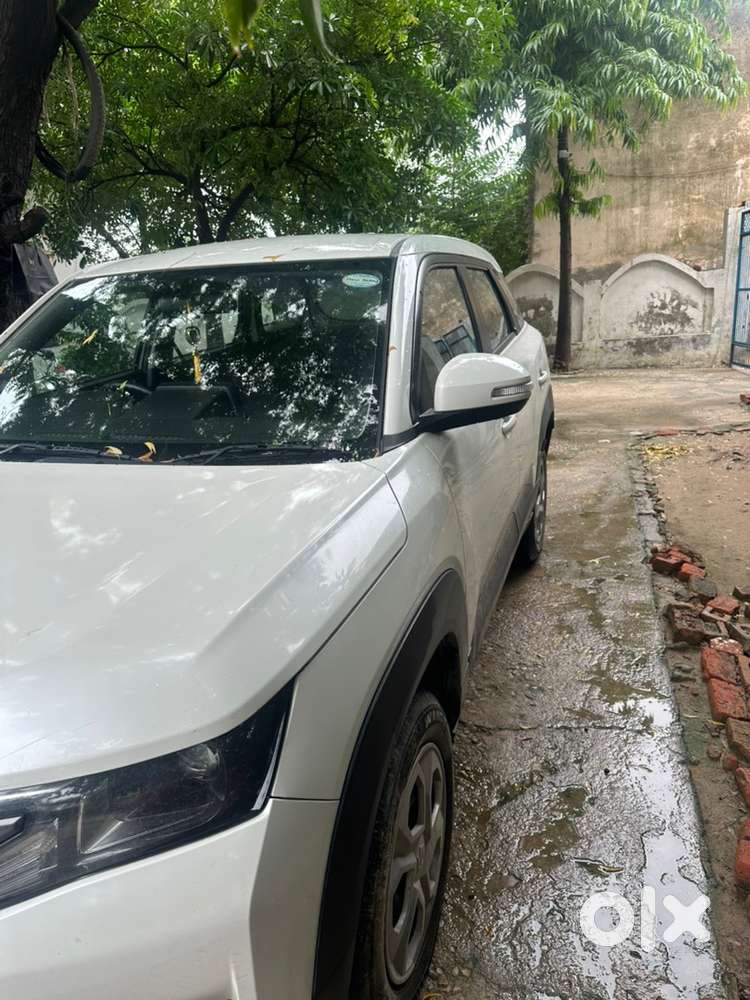 Maruti Brezza Petrol 2024