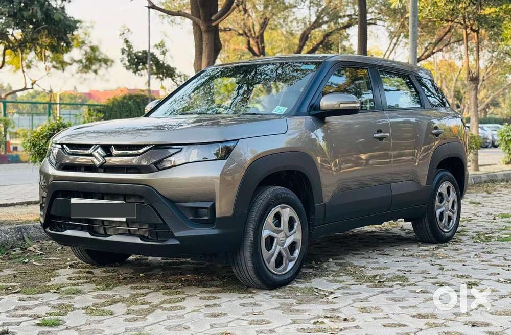 Maruti Suzuki Brezza Vxi At, 2024, Petrol