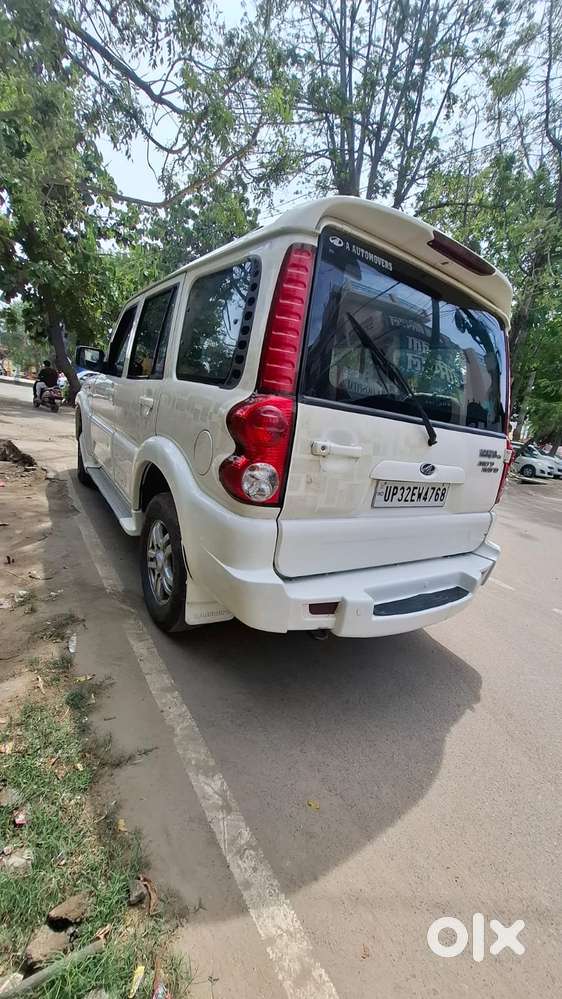 Mahindra Scorpio Vlx At 2.2 Mhawk Bsiii, 2013, Diesel