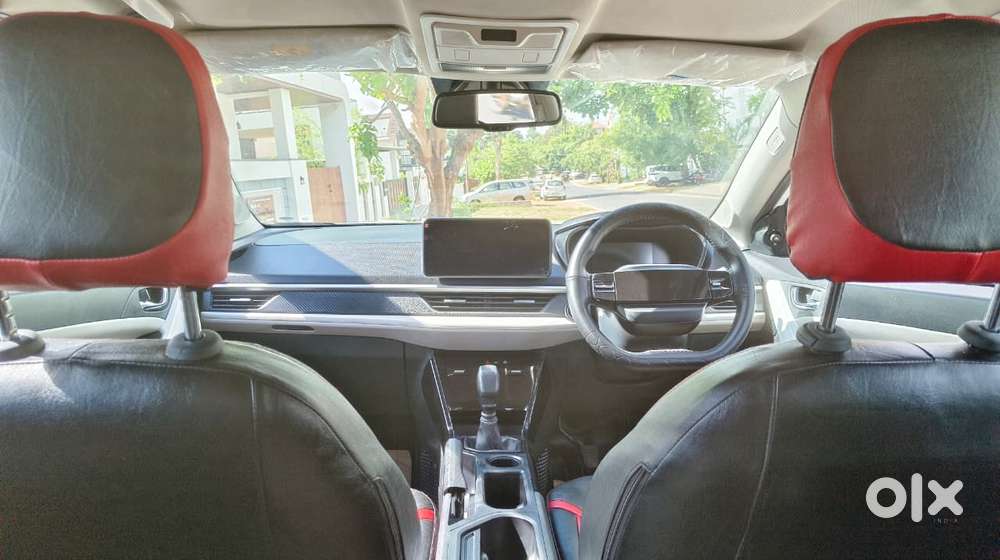 Tata Nexon Creative Plus S 1.2 Revotron Petrol 6 Mt, 2024, Cng & Hyb..
