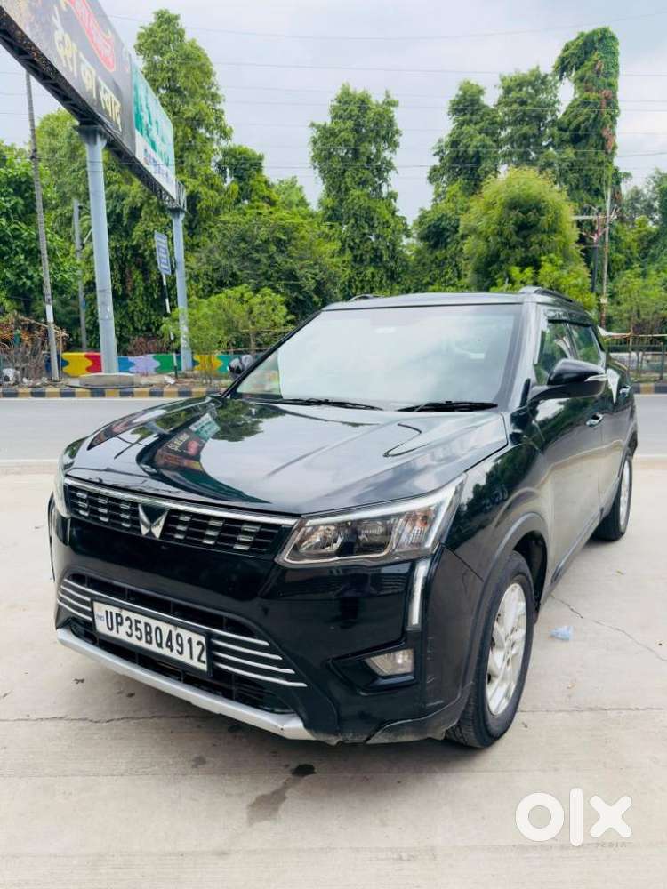 Mahindra Xuv300 W8 Option Diesel, 2023, Diesel