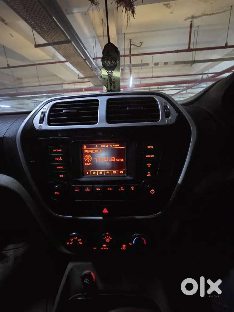 Mahindra Tuv 300 2017 Diesel Well Maintained