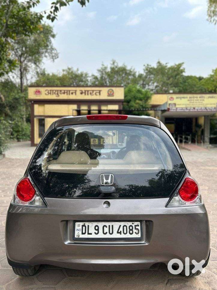 Honda Brio V Mt, 2012, Petrol