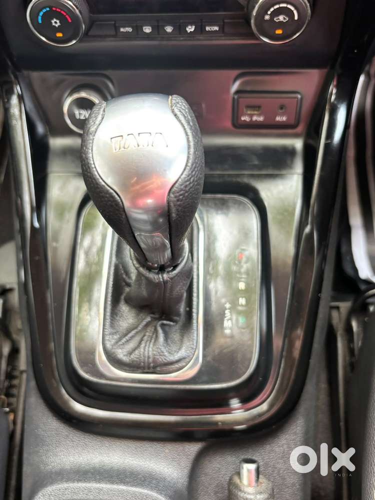 Tata Hexa Xta, 2017, Diesel