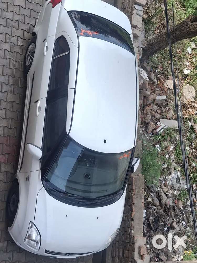 Maruti Suzuki Swift 2011 Diesel 76111 Km Driven