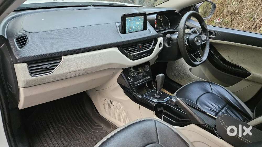 Tata Nexon Xza+ Amt