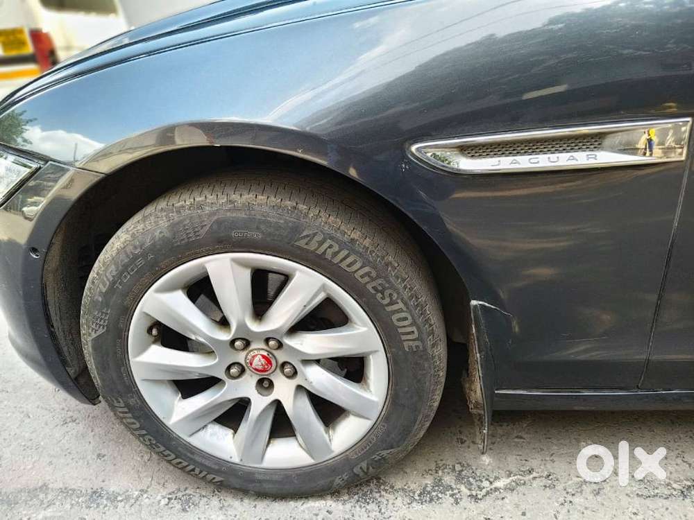 Jaguar Xf 2017 Diesel 75000 Km Driven