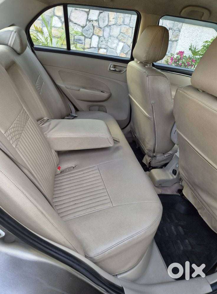 Maruti Suzuki Swift Dzire 1.2 Zxi Bsiv, 2015, Petrol