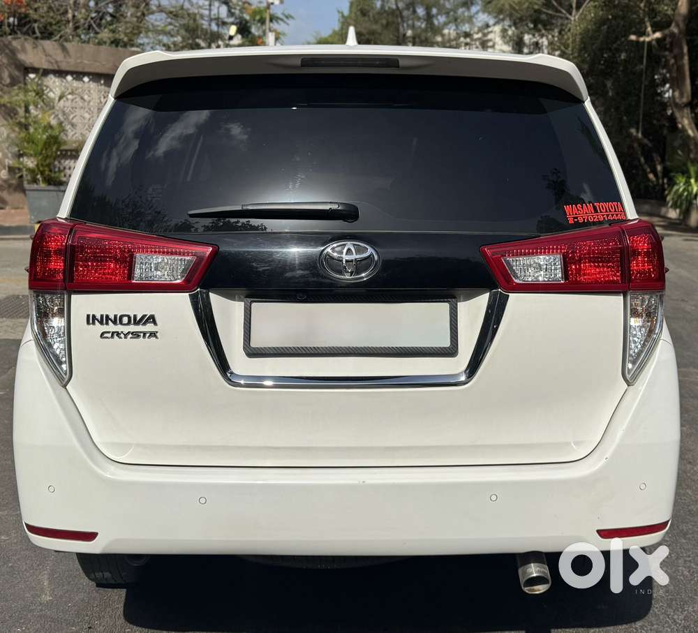Toyota Innova Crysta [2020-ongoing] 2.4 Gx 7 Str, 2025, Diesel
