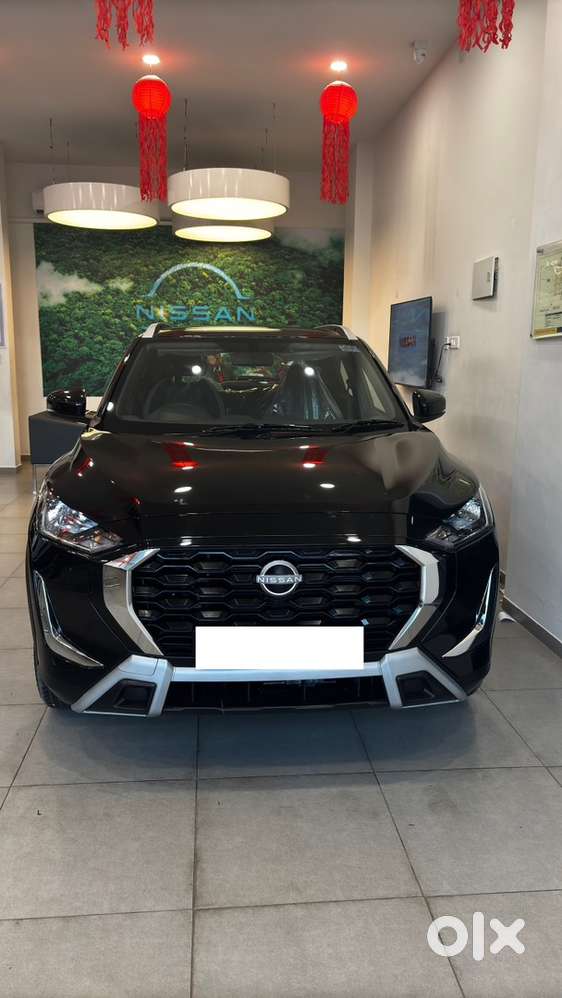 Nissan 2024 Petrol Manual 3000 Km Driven