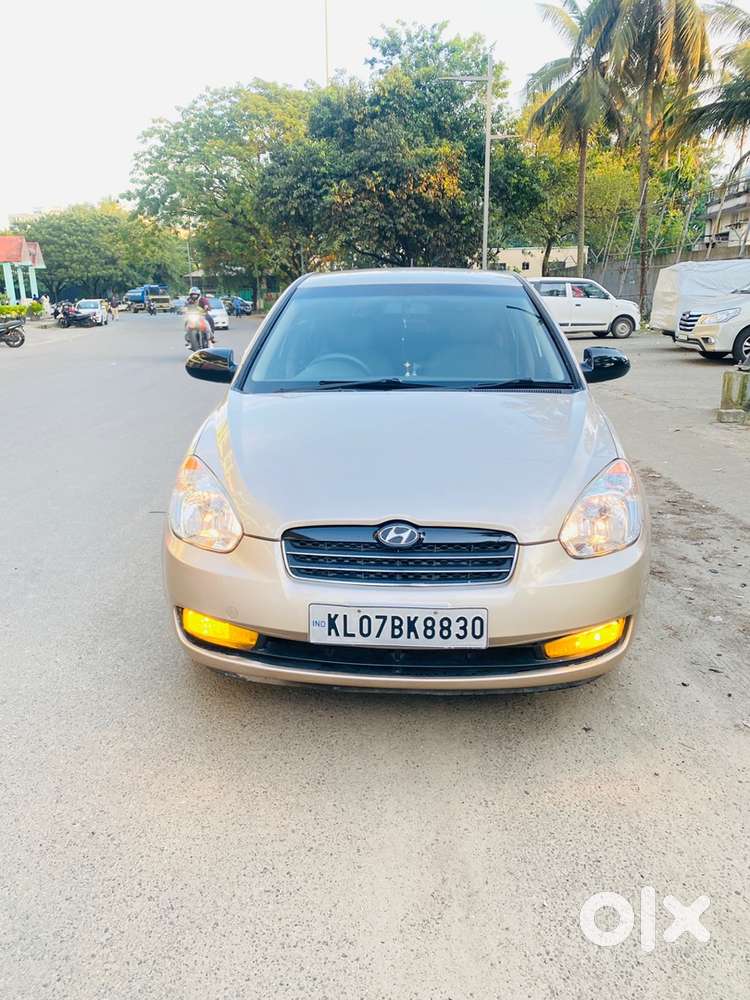 Hyundai Verna 2009 Petrol Manual