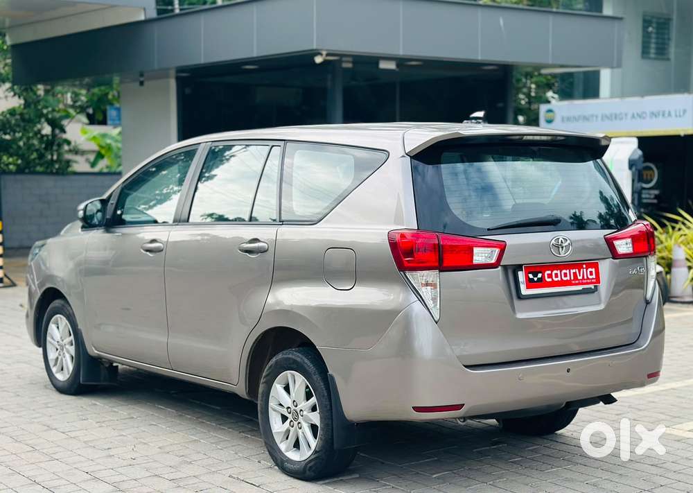 Toyota Innova Crysta 2.4 G Mt 7 Str, 2018, Diesel