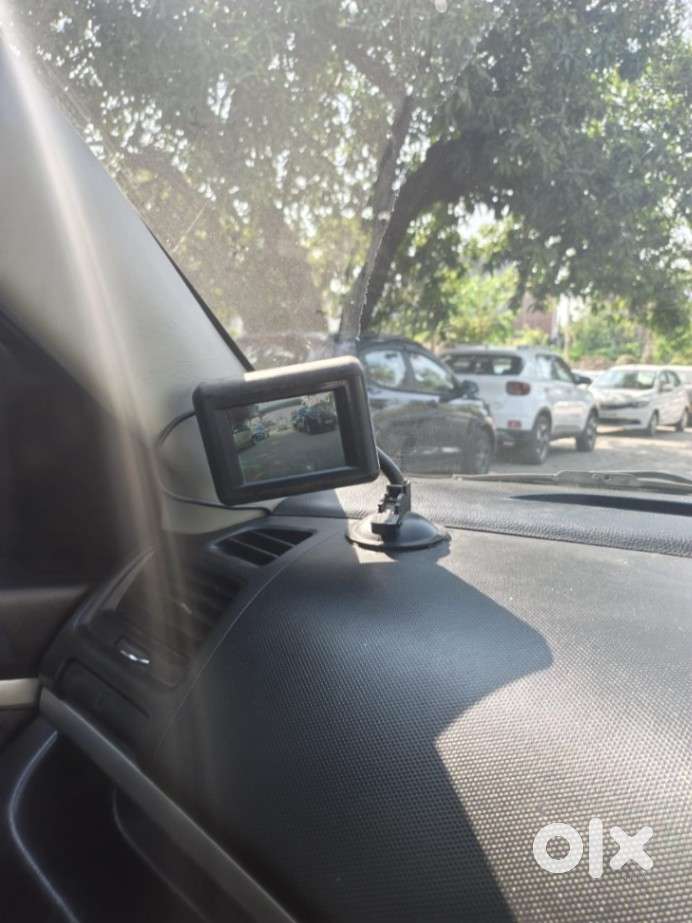 Maruti Suzuki Swift Lxi, 2016, Petrol