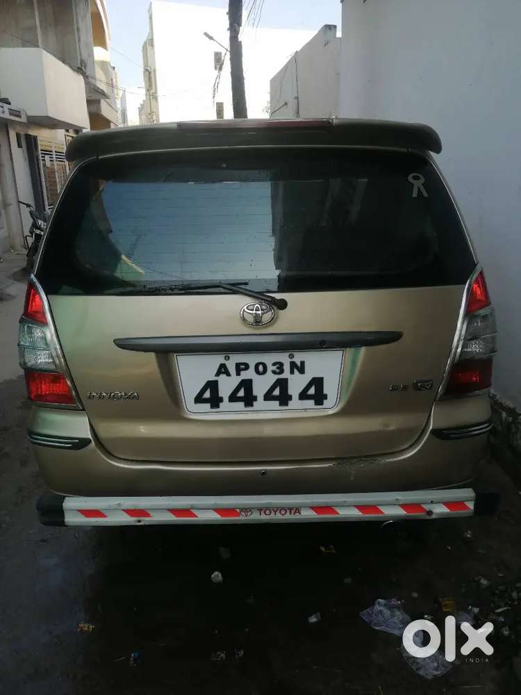 Vip Toyota Innova 2005 Diesel Well Maintained