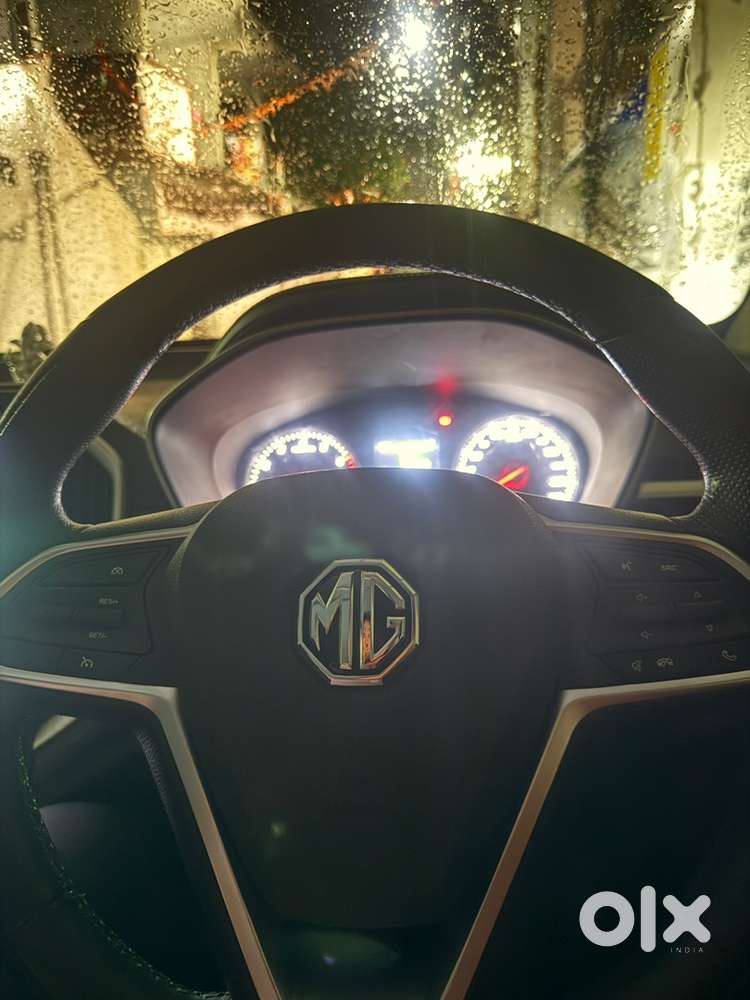 Very Less Driven, Completely Showroom Track