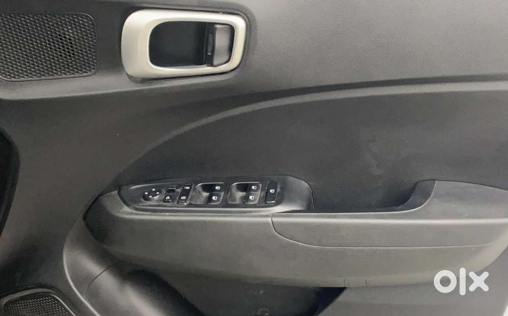 Hyundai Venue 1.5 Crdi Sx (o) Executive, 2021, Diesel