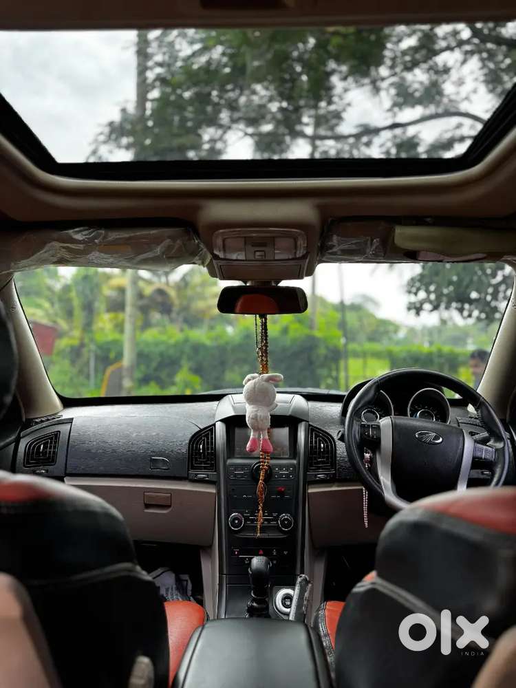 Mahindra Xuv500 2015 Diesel 62000 Km Driven