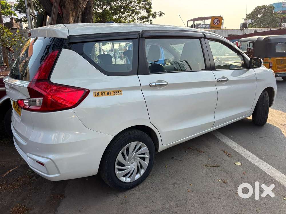 Maruti Suzuki Ertiga Vxi Cng, 2023, Cng & Hybrids