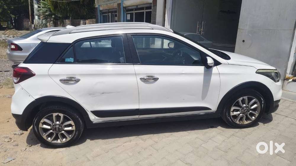 Hyundai I20 Active 1.2 S, 2018, Cng & Hybrids