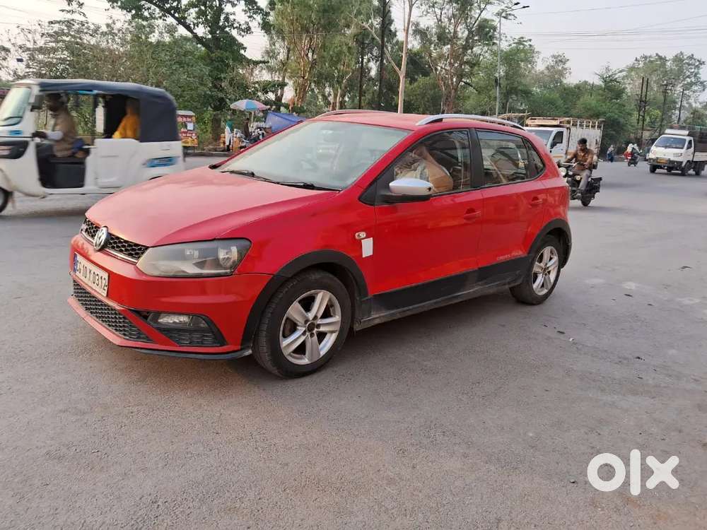 Vw Cross Polo Diesel 1.5 Tdi 
2015 Model