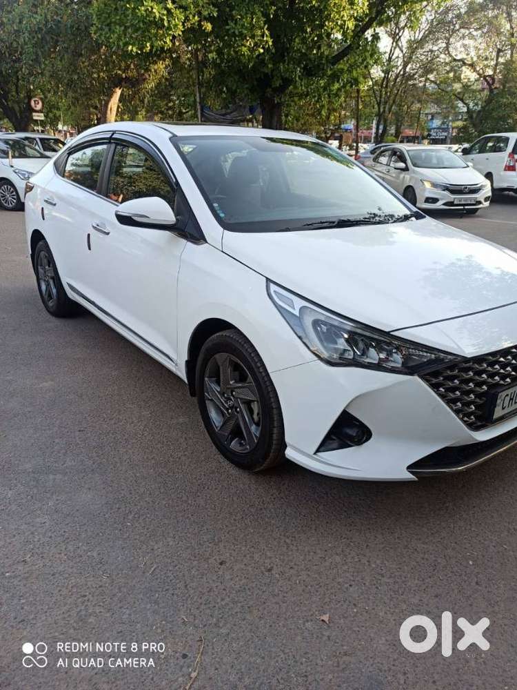 Hyundai Verna 1.5 Mpi Mt Sx (o), 2022, Petrol