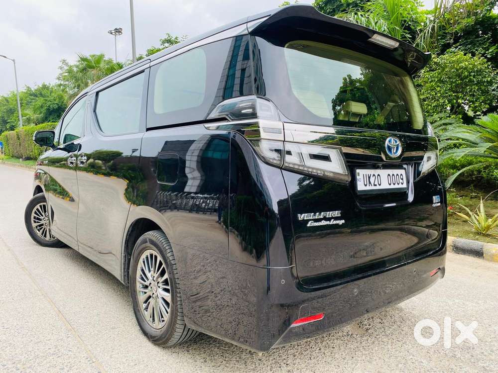 Toyota Vellfire Vip – Executive Lounge, 2022, Petrol