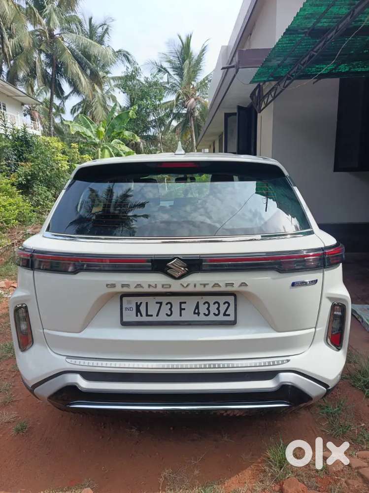 Maruti Suzuki Grand Vitara Smart Hybrid 2025 - 12000km