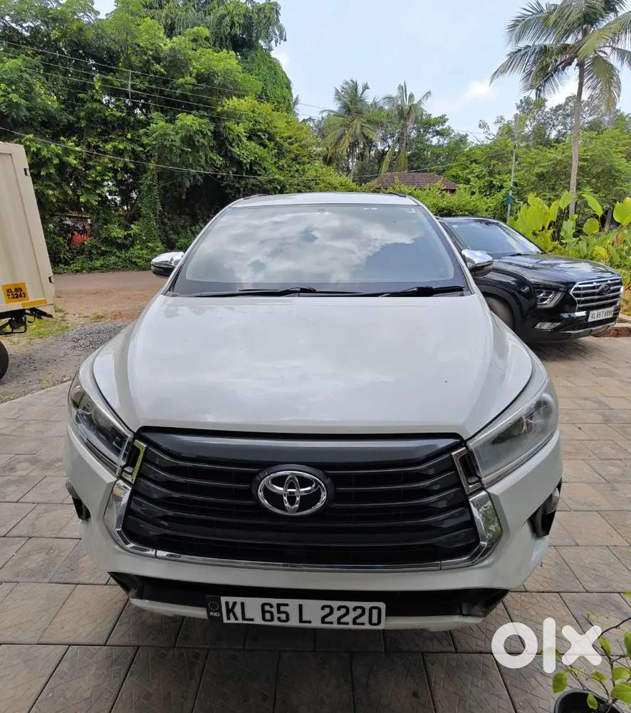 Toyota Innova Crysta 2.8z 2018
