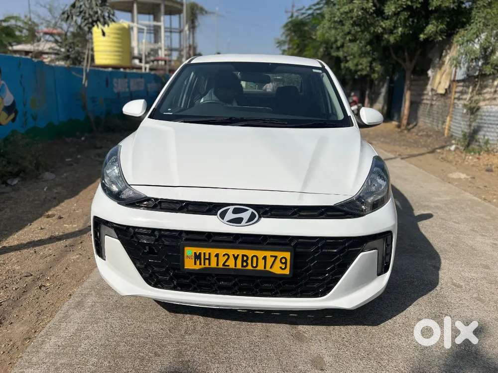 Hyundai Aura 2025 Cng &  8000 Km Driven