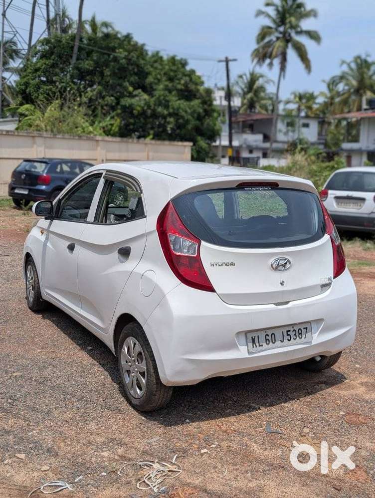 Hyundai Eon Magna +, 2015, Petrol