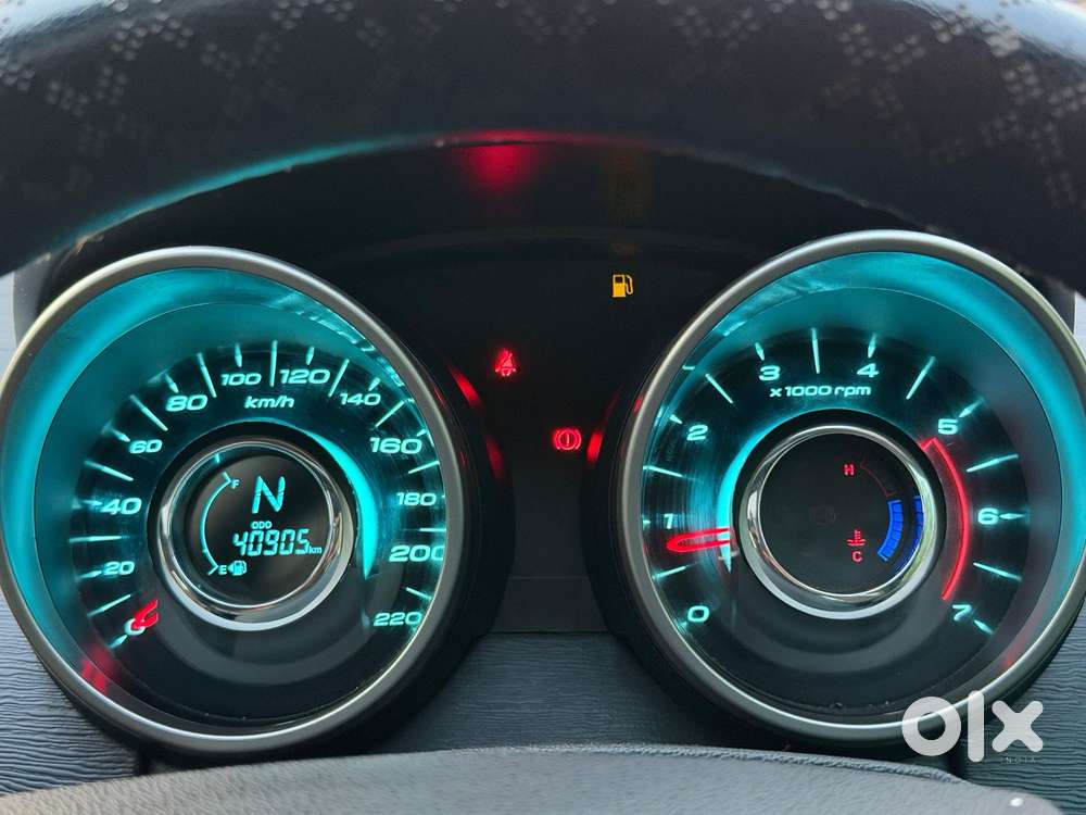 Mahindra Xuv500 W9 1.99, 2021, Diesel