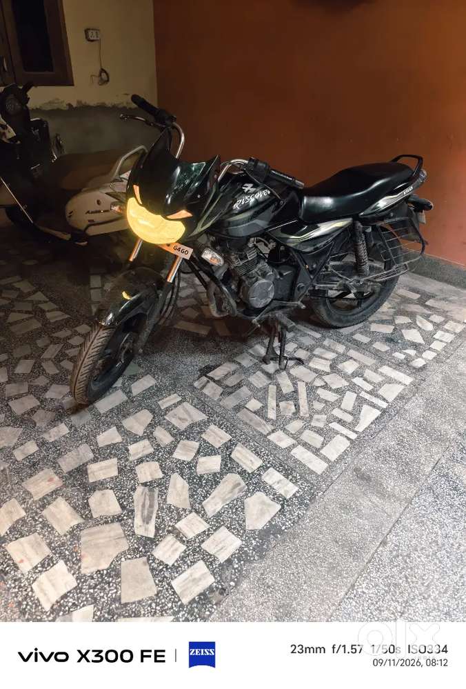 Bajaj Discover 125 2014 Singal hend byke Good condition, self start