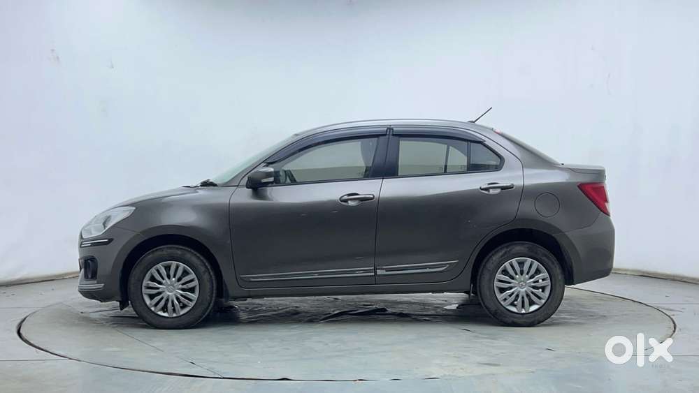 Maruti Suzuki Dzire 1.2 Vxi Amt, 2017, Petrol