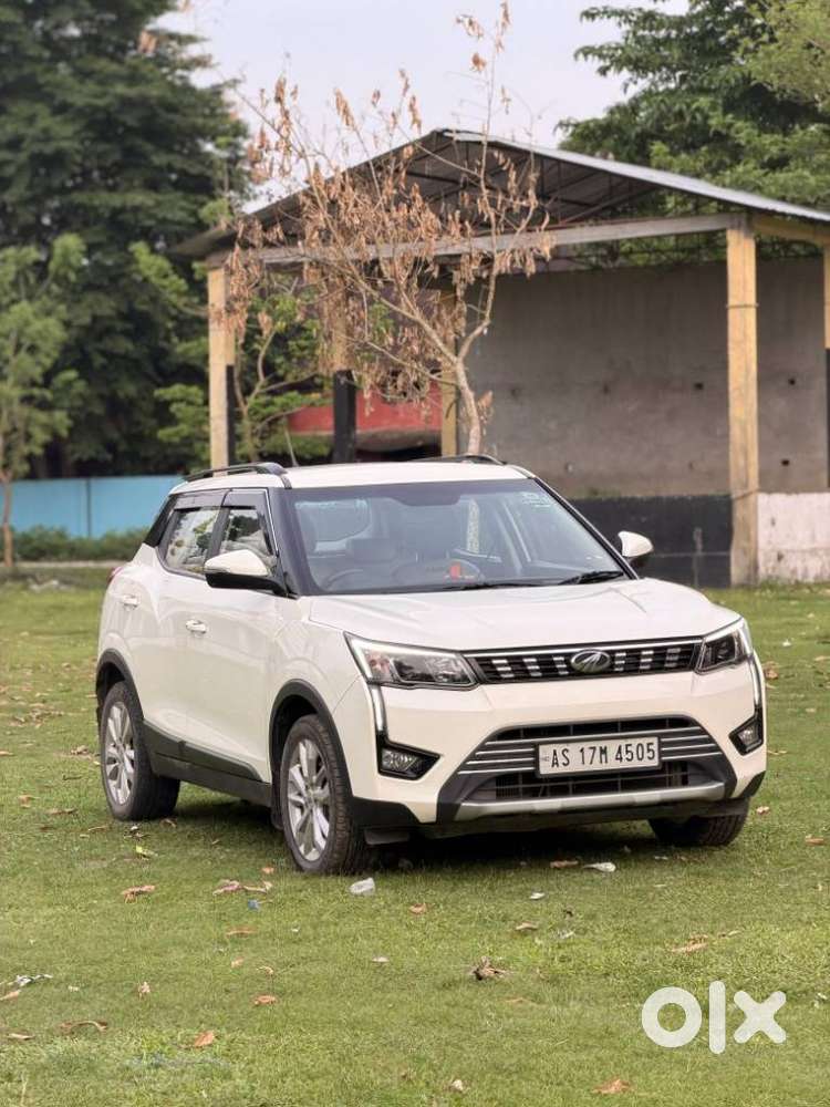 Mahindra Xuv300 W8, 2022, Petrol