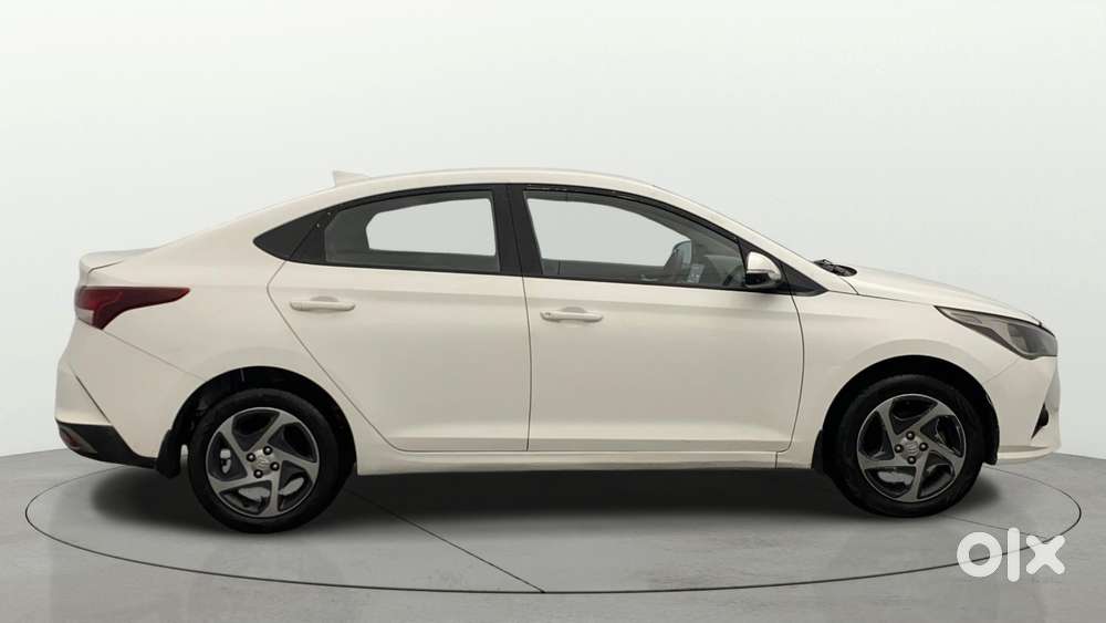 Hyundai Verna 1.5 S Plus Diesel Mt, 2022, Diesel